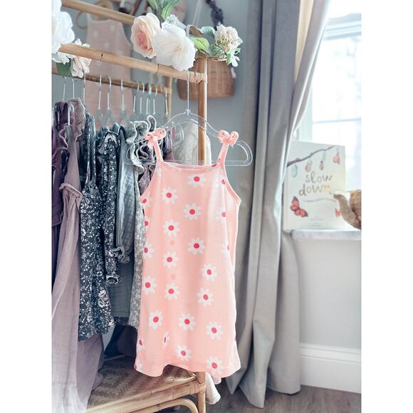 Amongst The Daisies Blooming Floral Minimalist Dress 5/6 - Picture 2 of 4